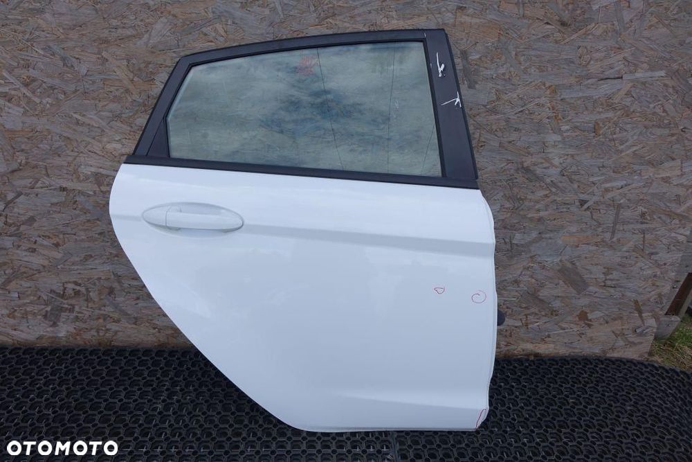 DRZWI TYLNE PRAWE KPL BIAŁE FORD FIESTA MK 7 VII 24323 - 1