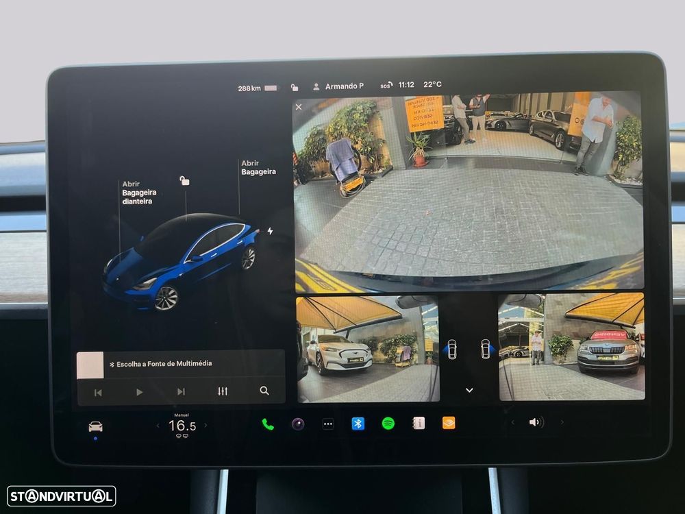 Tesla Model 3 - 29
