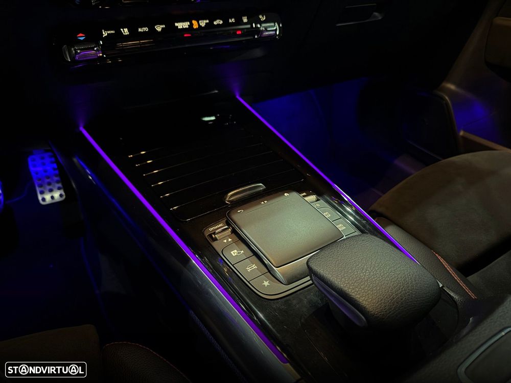 Mercedes-Benz GLA 250 e 8G-DCT AMG Line - 34