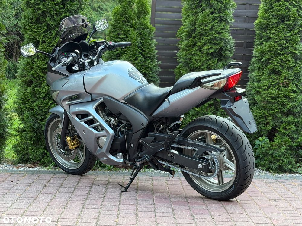 Honda CBF - 8