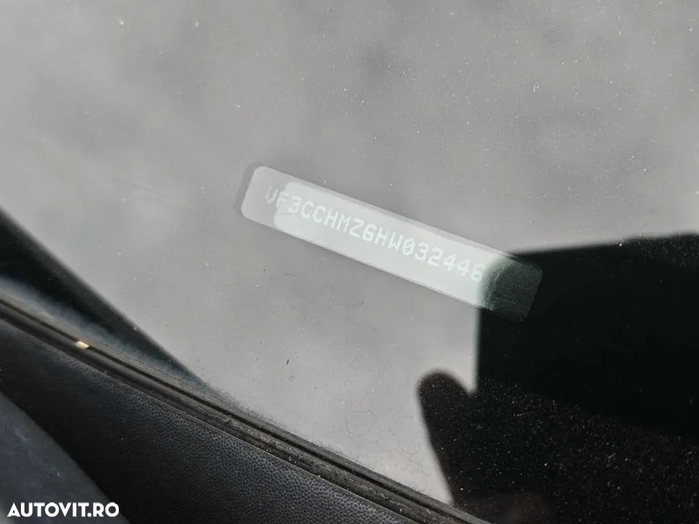 Peugeot 208 1.2 L PureTech Allure - 24
