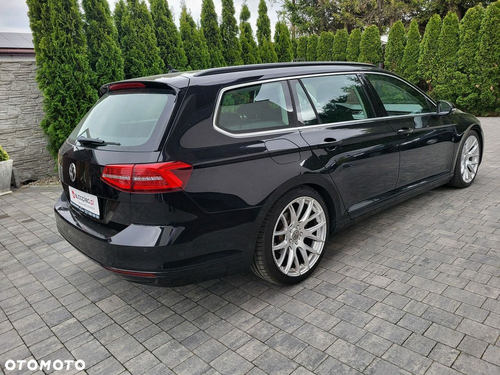 Volkswagen Passat - 8