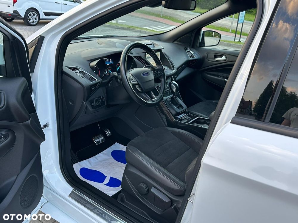 Ford Kuga 2.0 TDCi AWD ST-Line - 7