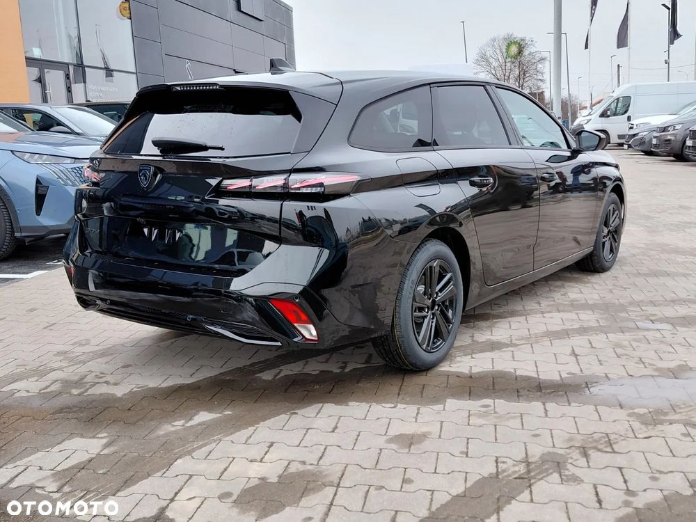 Peugeot 308 1.5 BlueHDi Business S&S EAT8 - 4