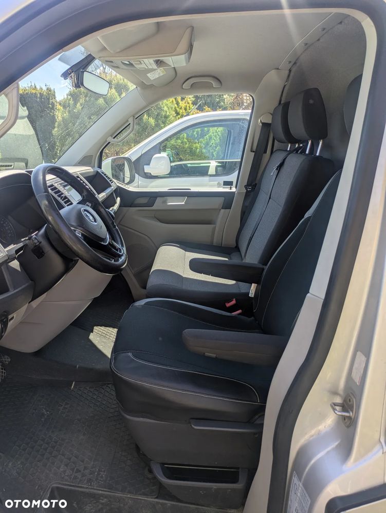 Volkswagen Transporter T6 - 15