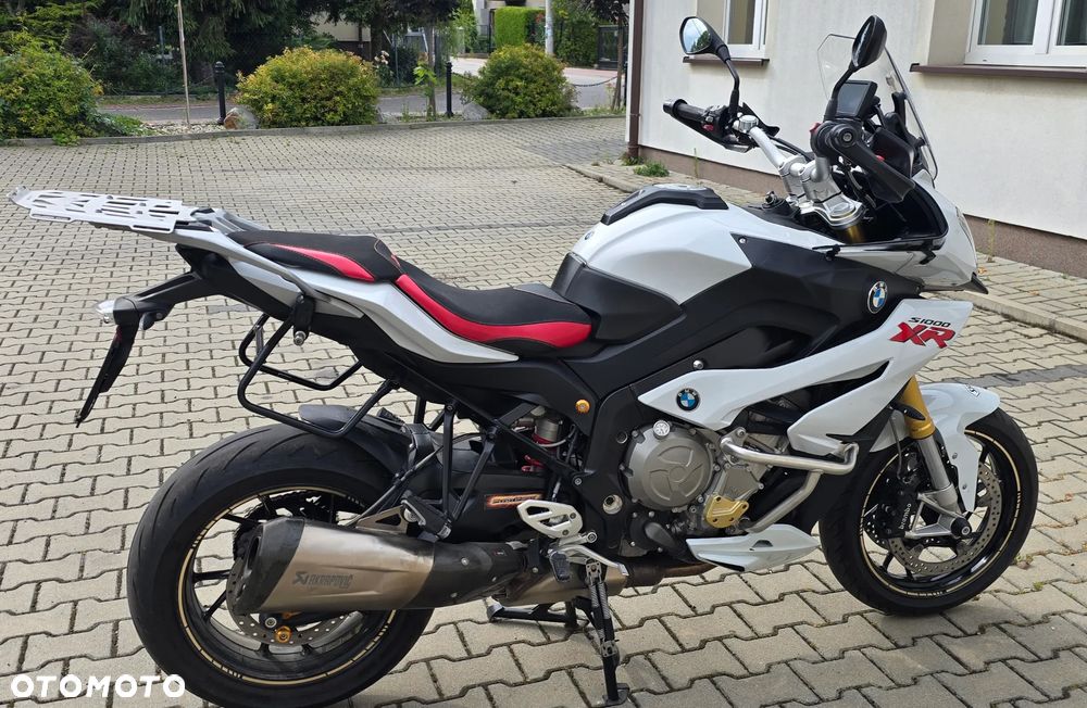 BMW XR - 5