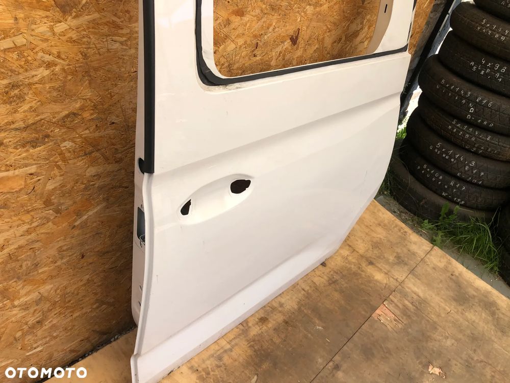 A31. Drzwi Przesuwne Lewe Tylne Volkswagen Caddy IV Long Białe 2K4843207L (OD 2020R - ) - Wysyłka - 3