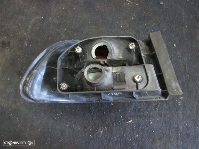 Farol Tras 0431128 HONDA CIVIC 1993 4P DRT - 2