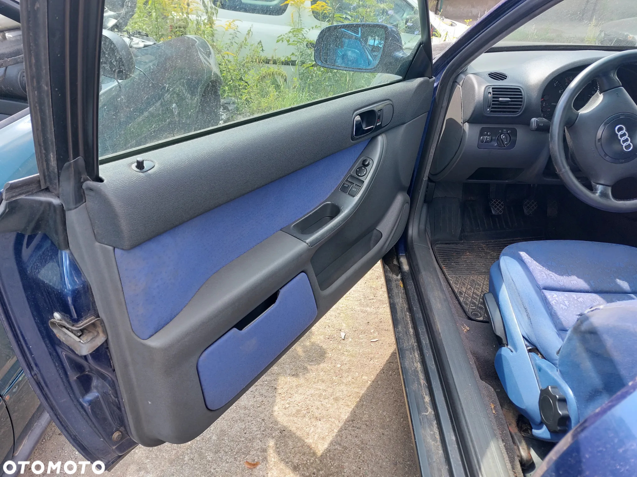 Klapa bagażnika AUDI A3 8L 1,8B 98R. zderzaki,maska,drzwi,lampy.... - 6