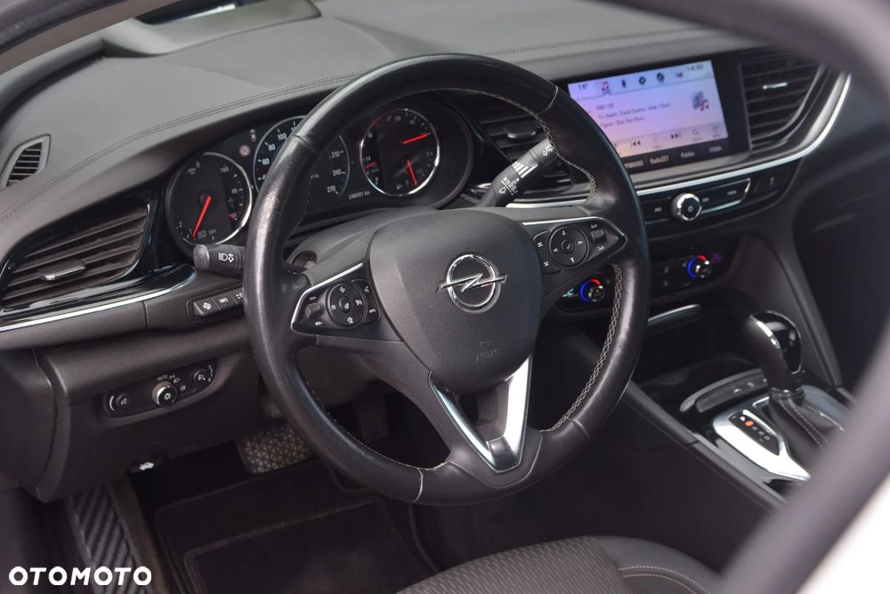 Opel Insignia 1.5 T Elite S&S - 13