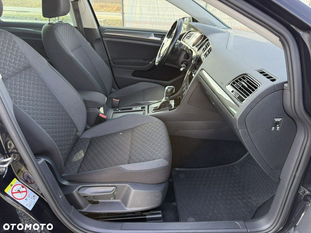 Volkswagen Golf Variant 1.6 TDI SCR DSG Join - 18