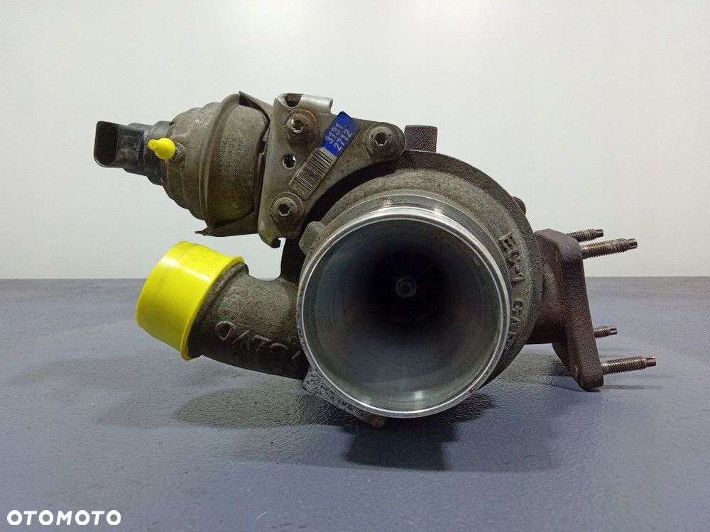 VOLVO S40 II V50 C30 2.0 D3 150KM TURBOSPRĘŻARKA 31312712 - 2