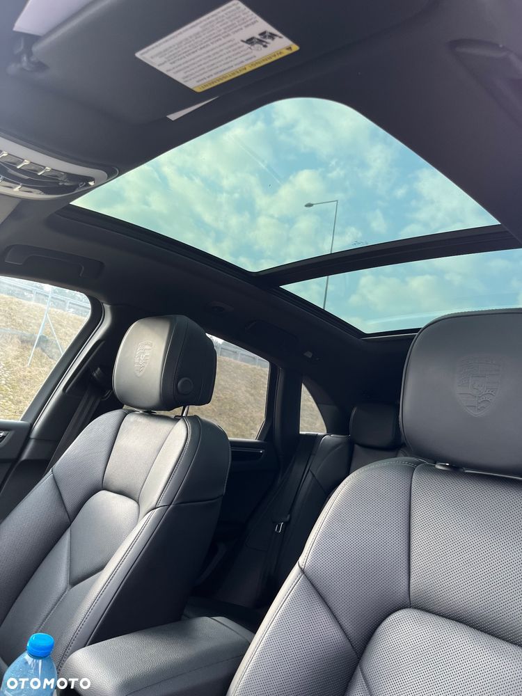 Porsche Macan - 18
