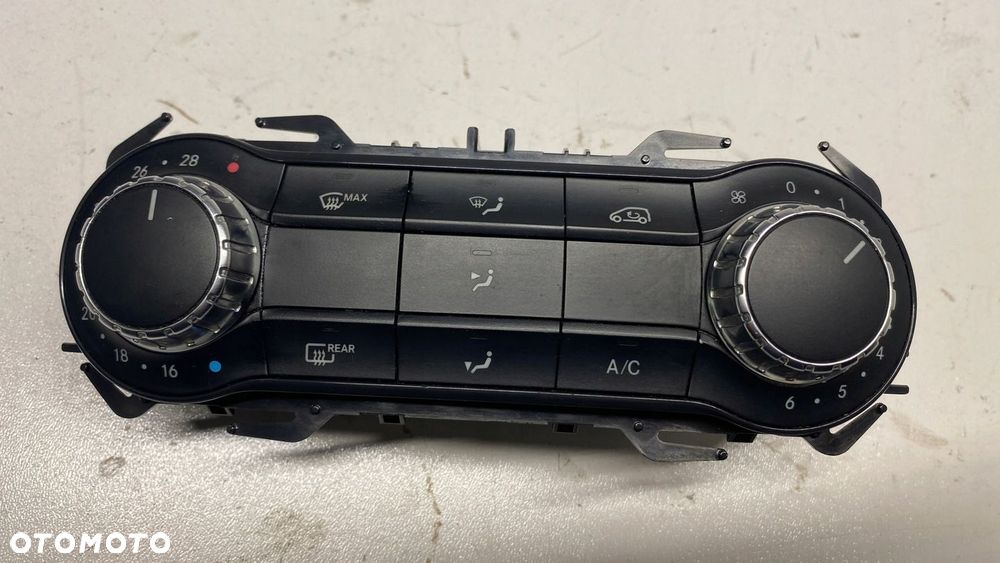 MERCEDES B-KLASA W246 PANEL KLIMATYZACJI A2469004405 - 2