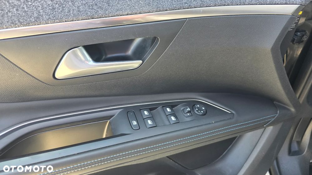 Peugeot 5008 PureTech 130 Crossway - 27