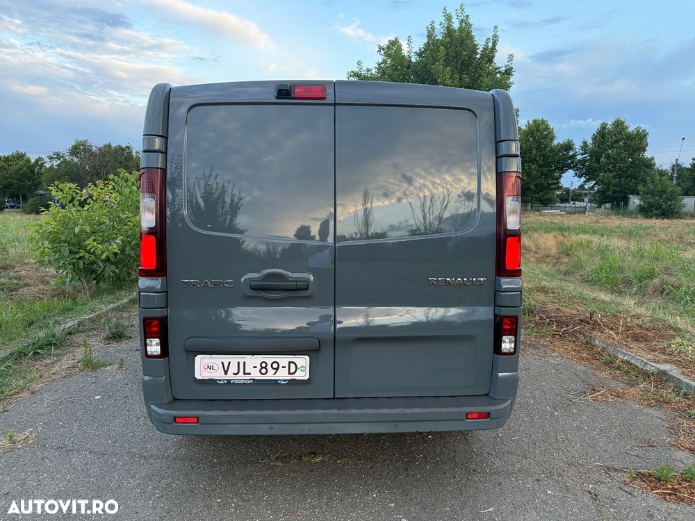 Renault Trafic - 4