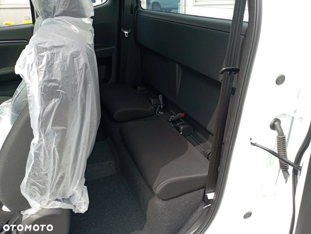 Isuzu D-Max 2.2 EC LS 4WD - 26