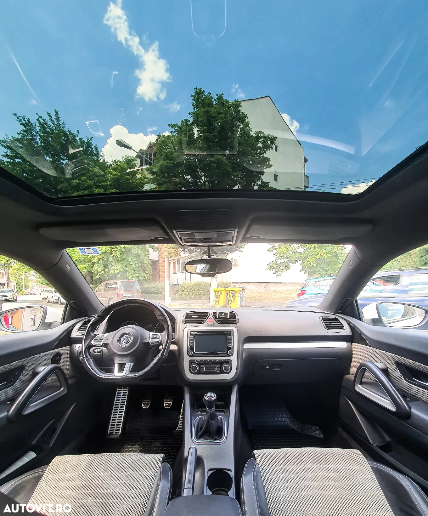 Volkswagen Scirocco 2.0 TSI - 2