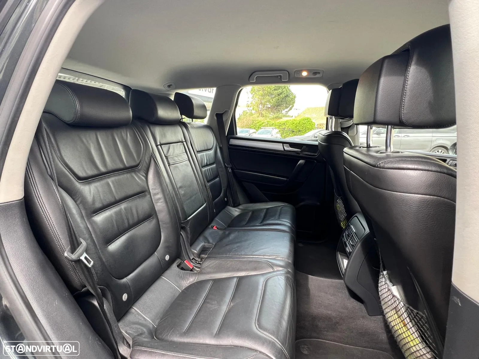 VW Touareg 3.0 TDI V6 TT Top Tiptronic - 8