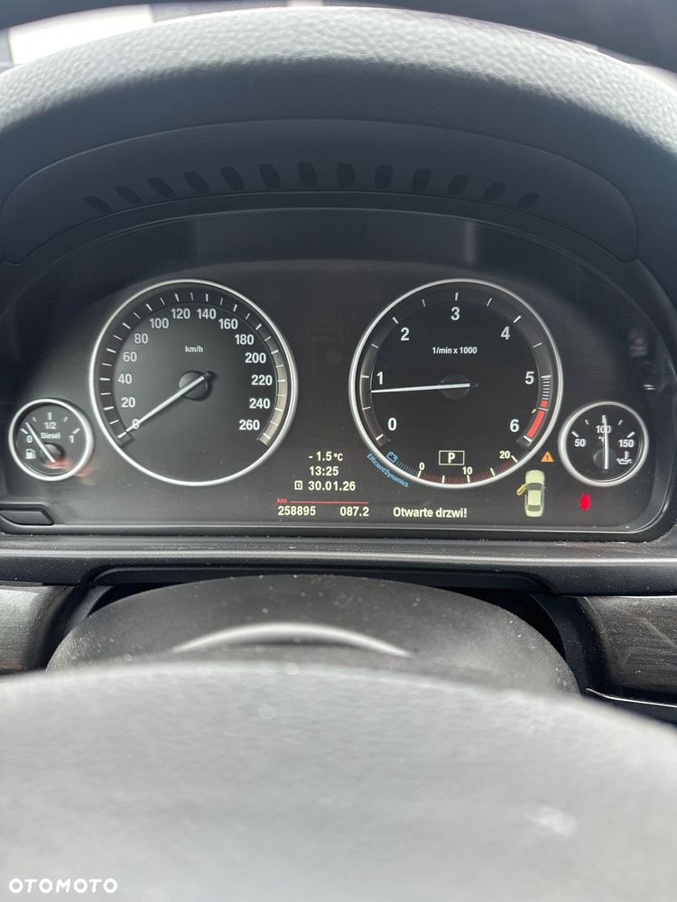 BMW Seria 5 520d - 19