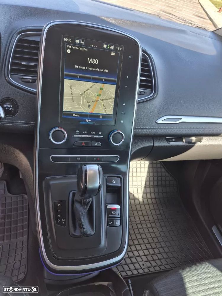 Renault Grand Scénic - 22