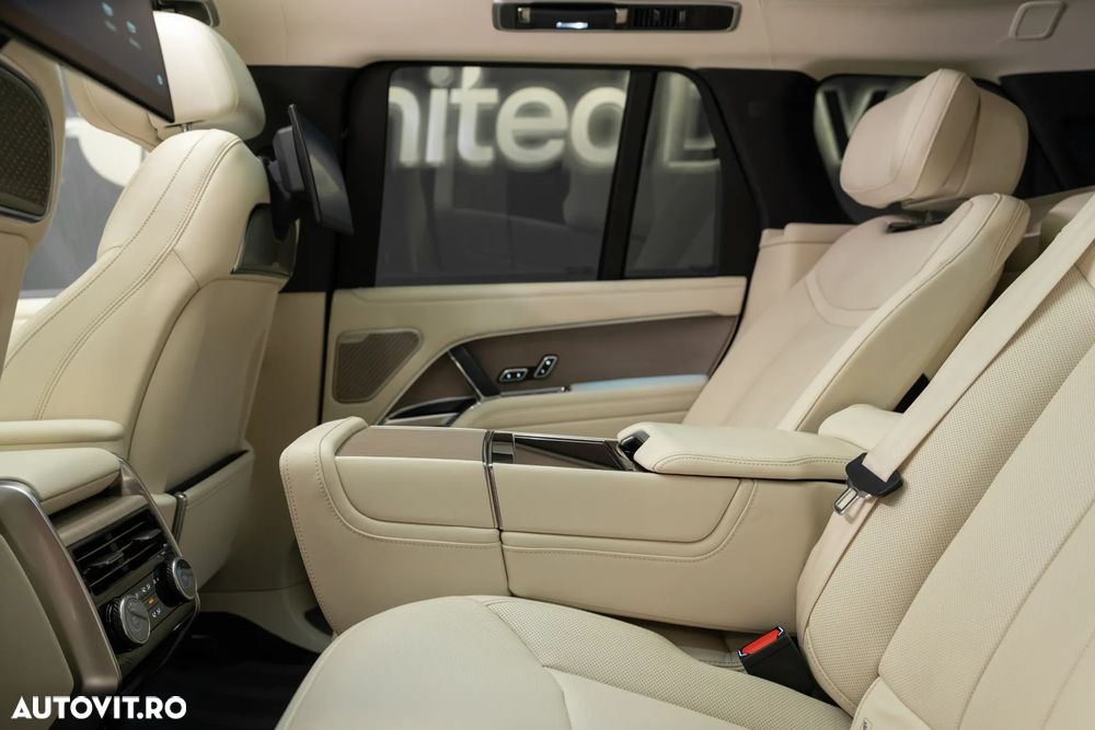 Land Rover Range Rover 3.0 I6 D350 MHEV First Edition - 35