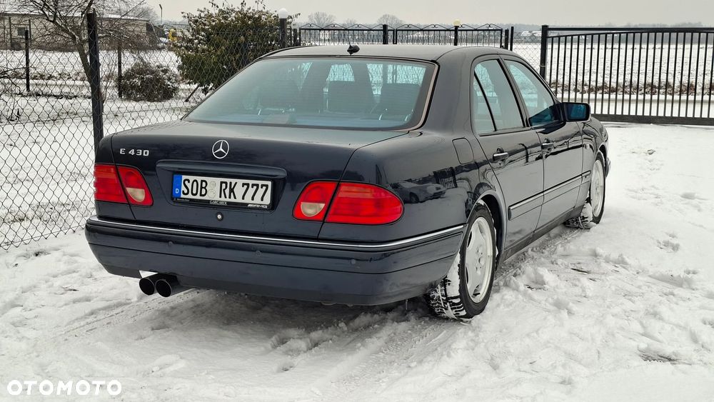 Mercedes-Benz Klasa E 430 Avantgarde - 32