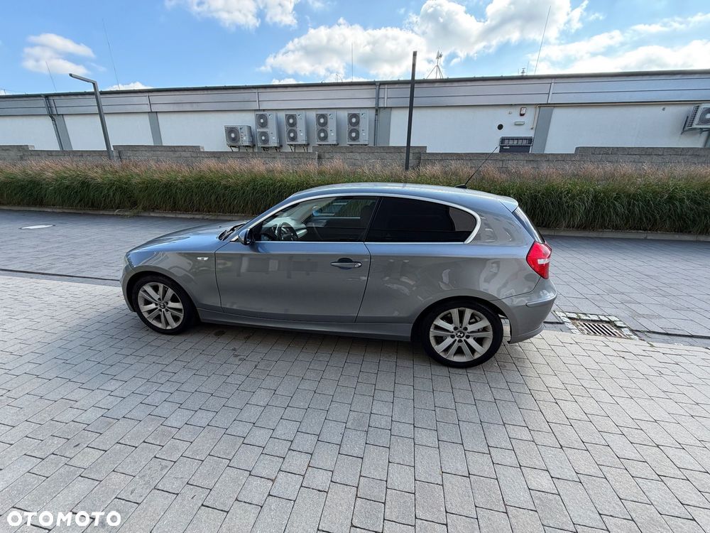 BMW Seria 1 - 18