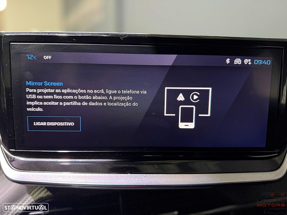 Peugeot 2008 1.2 PureTech SE Style - 33