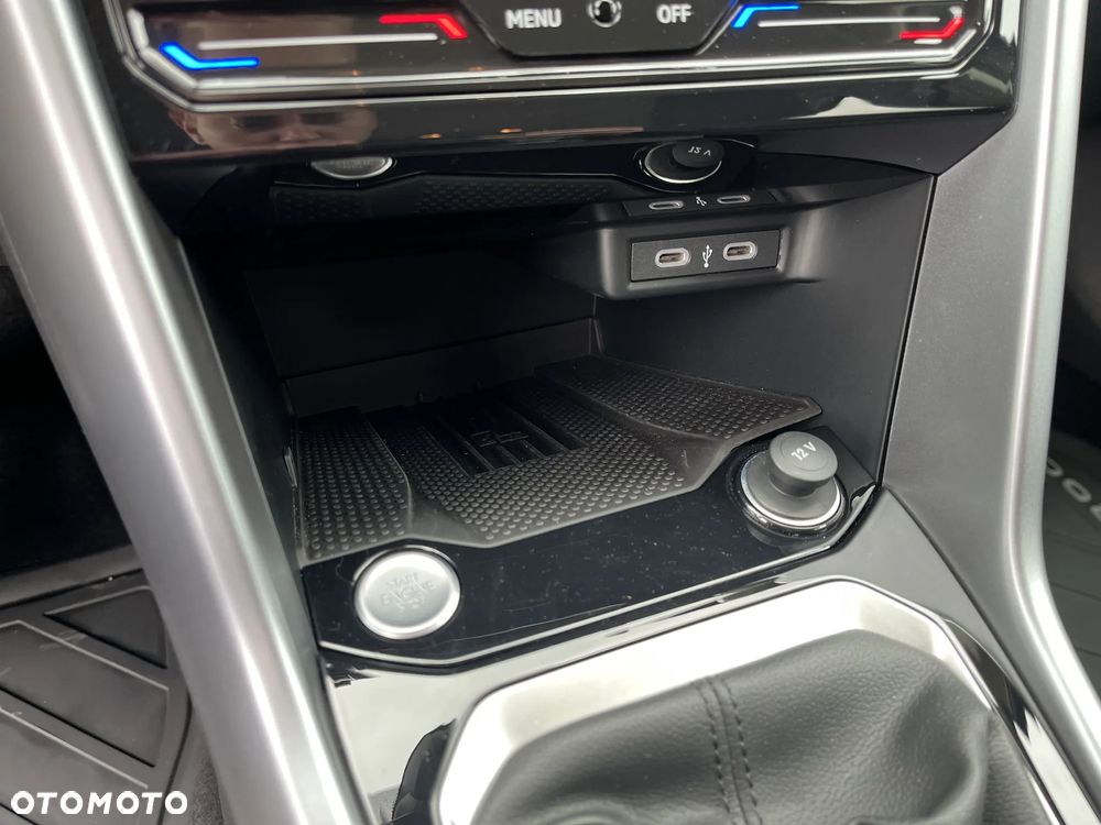 Volkswagen T-Roc 1.5 TSI Life Plus DSG - 32