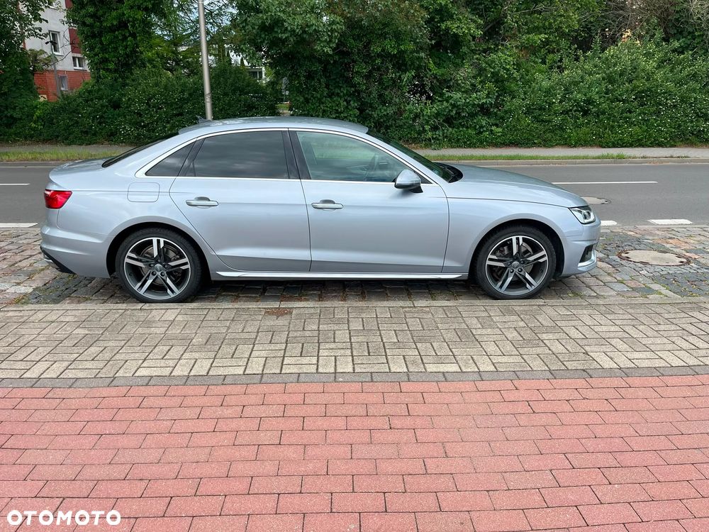 Audi A4 Limousine - 17
