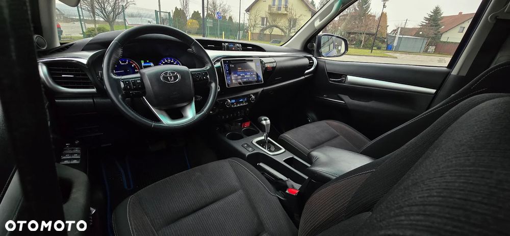 Toyota Hilux 2.4 D-4D Double Cab Selection 4x4 - 26