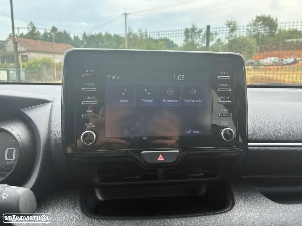Toyota Yaris - 21