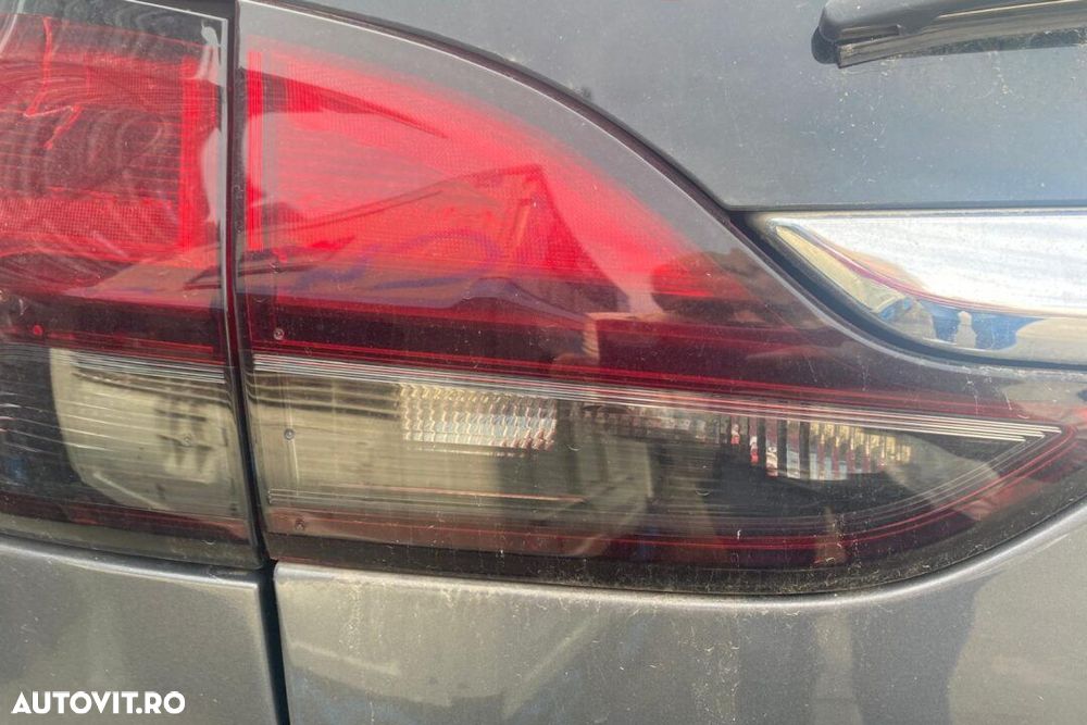 STOP STANGA/DREAPTA pe haion - OPEL ZAFIRA C - 2