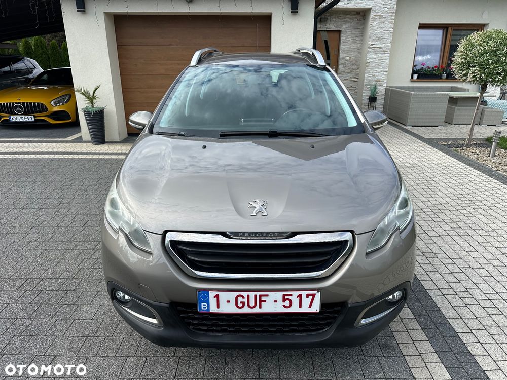 Peugeot 2008 1.2 Pure Tech GPF Style - 4