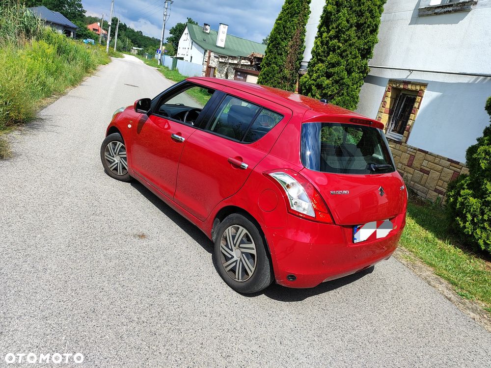 Suzuki Swift - 2