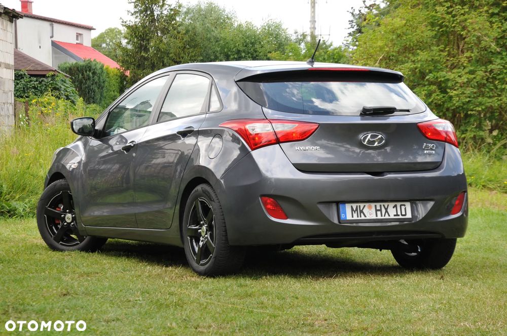 Hyundai i30 1.4 CRDi Classic + - 10