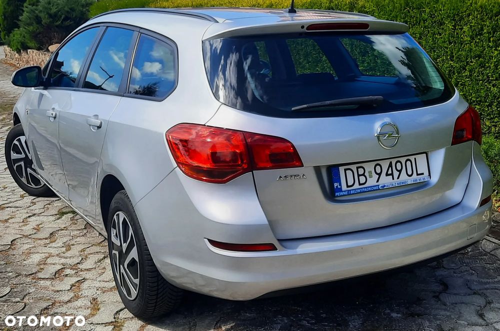 Opel Astra 1.4 EcoFLEX Edition - 4