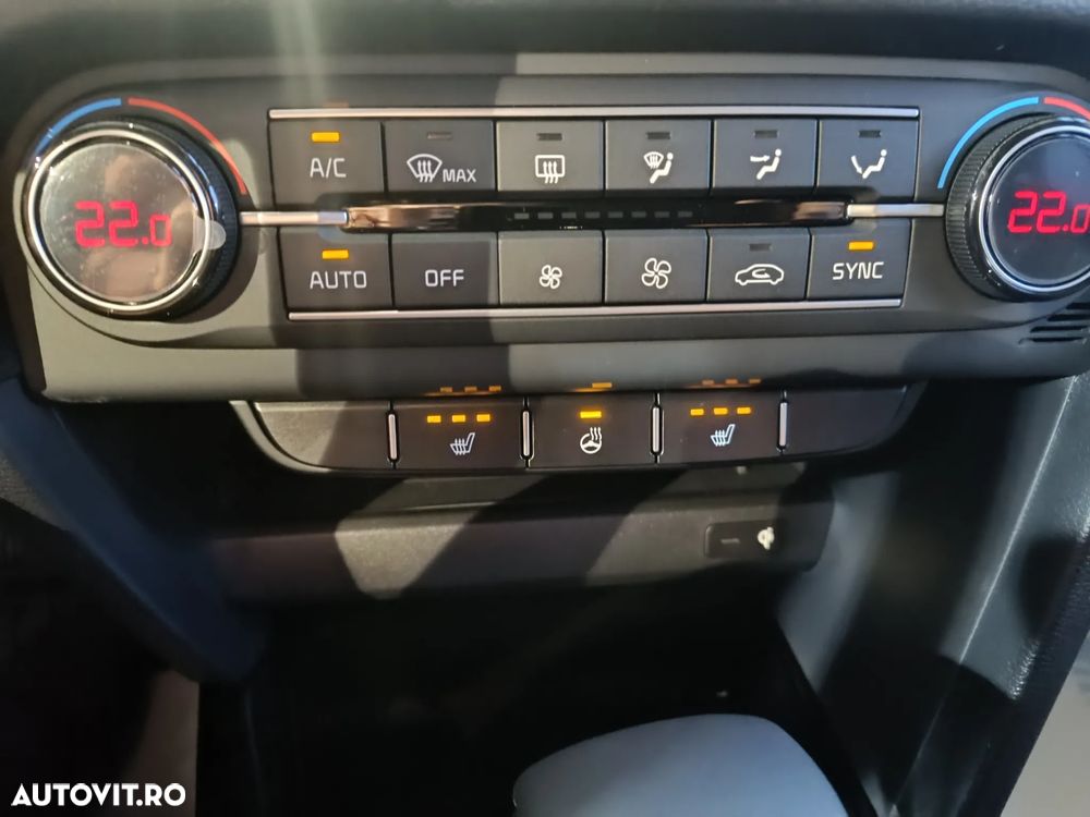 Kia XCeed 1.0 T-GDI MHEV 7DCT Style - 13