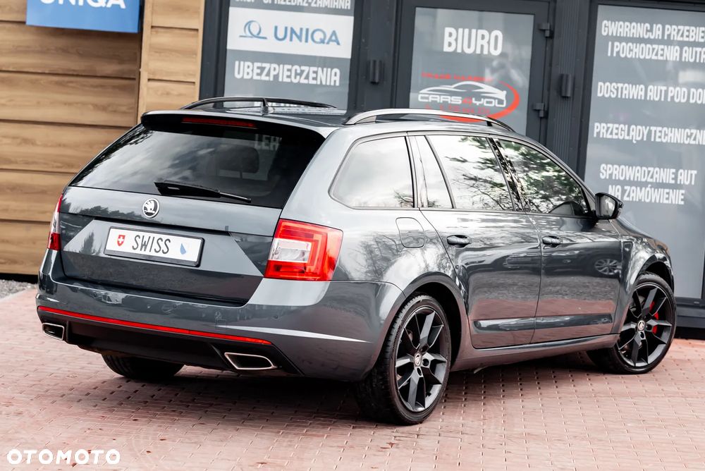 Skoda Octavia 2.0 TDI DSG RS - 9