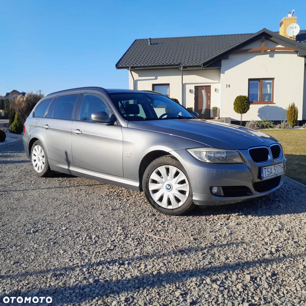 BMW Seria 3 320d xDrive - 1