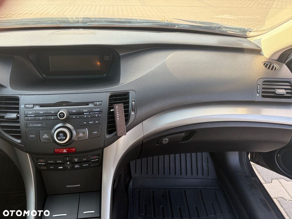 Honda Accord 2.0 Comfort - 19
