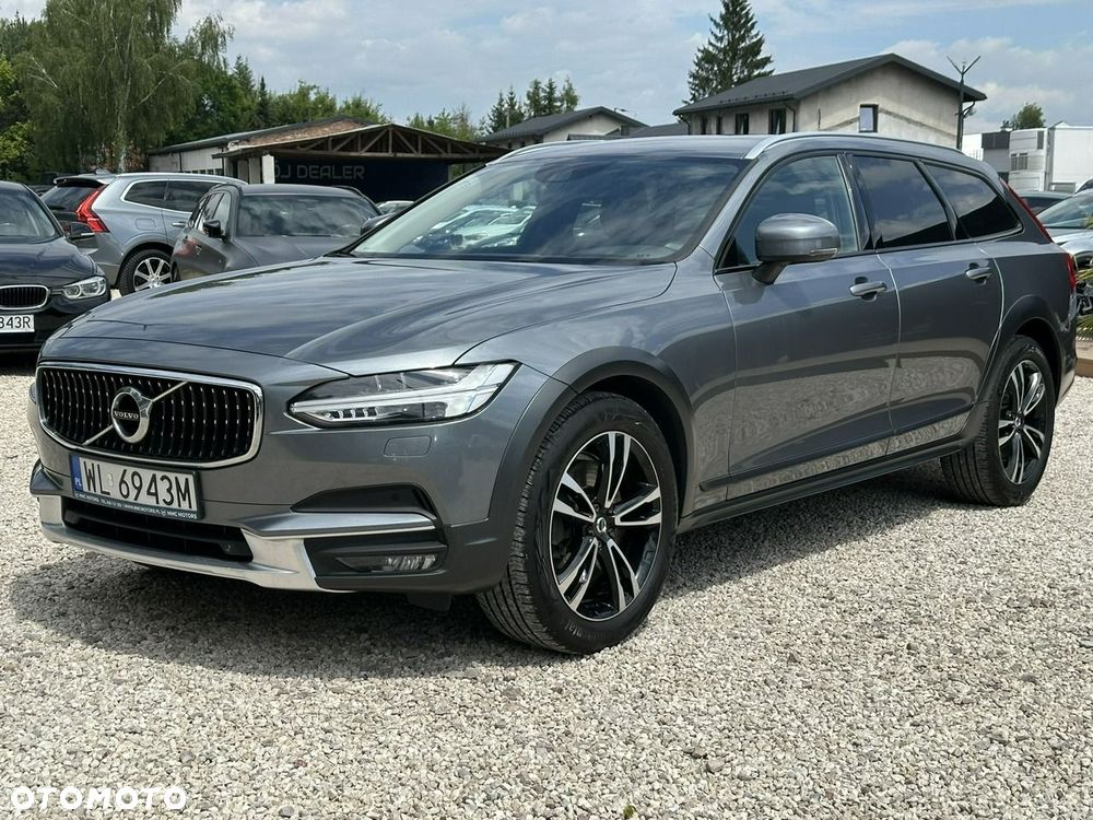 Volvo V90 Cross Country D5 SCR AWD Pro - 3