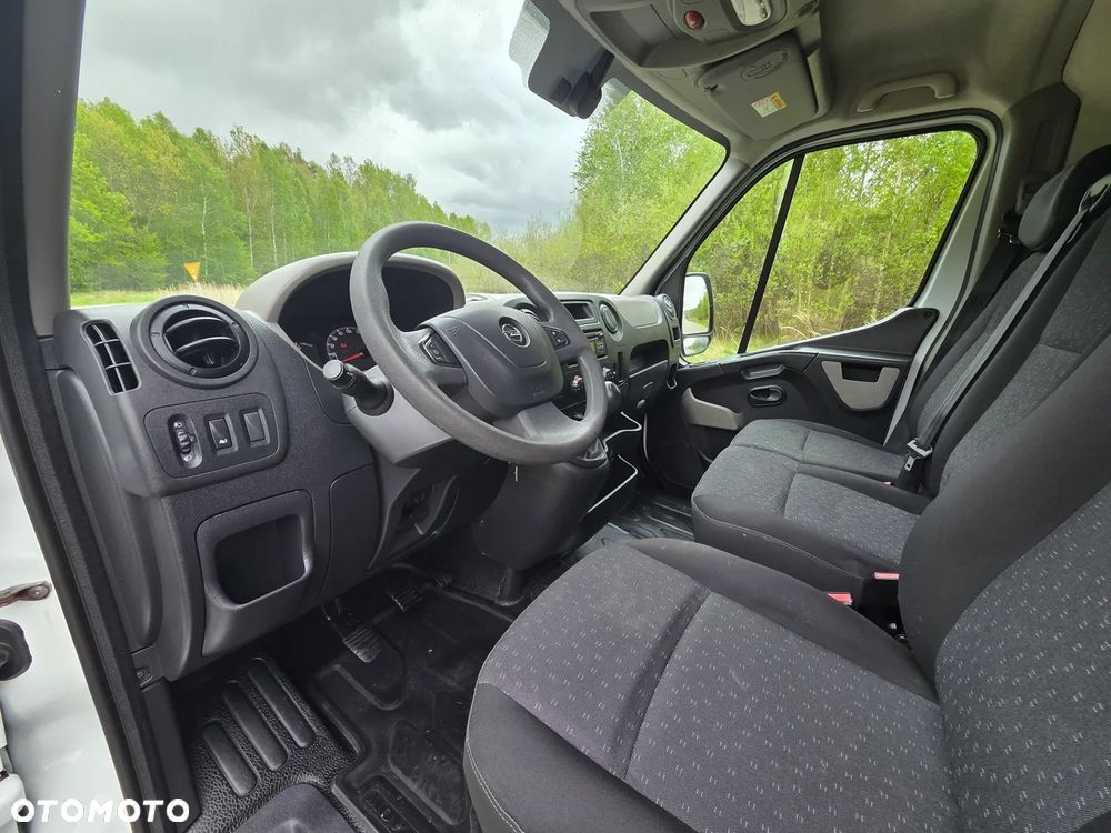 Opel Movano - 28