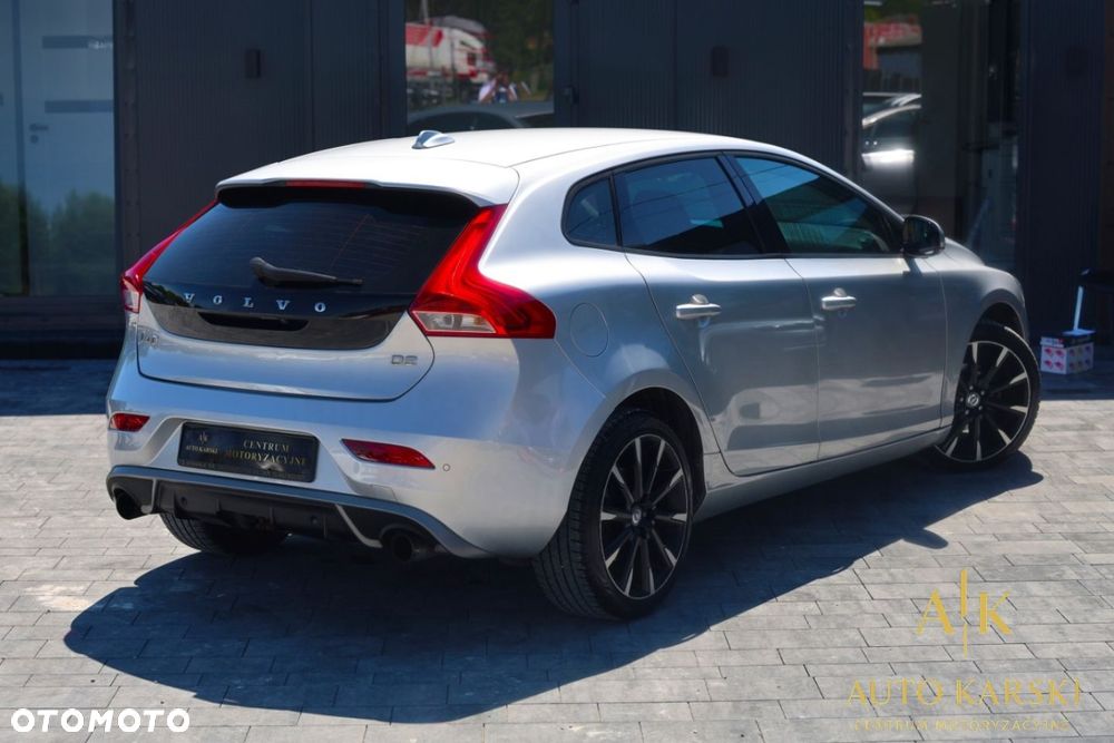 Volvo V40 - 13