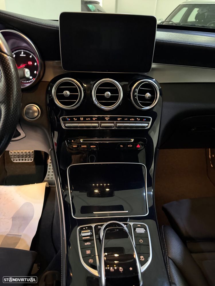 Mercedes-Benz GLC 250 d AMG Line 4-Matic - 12