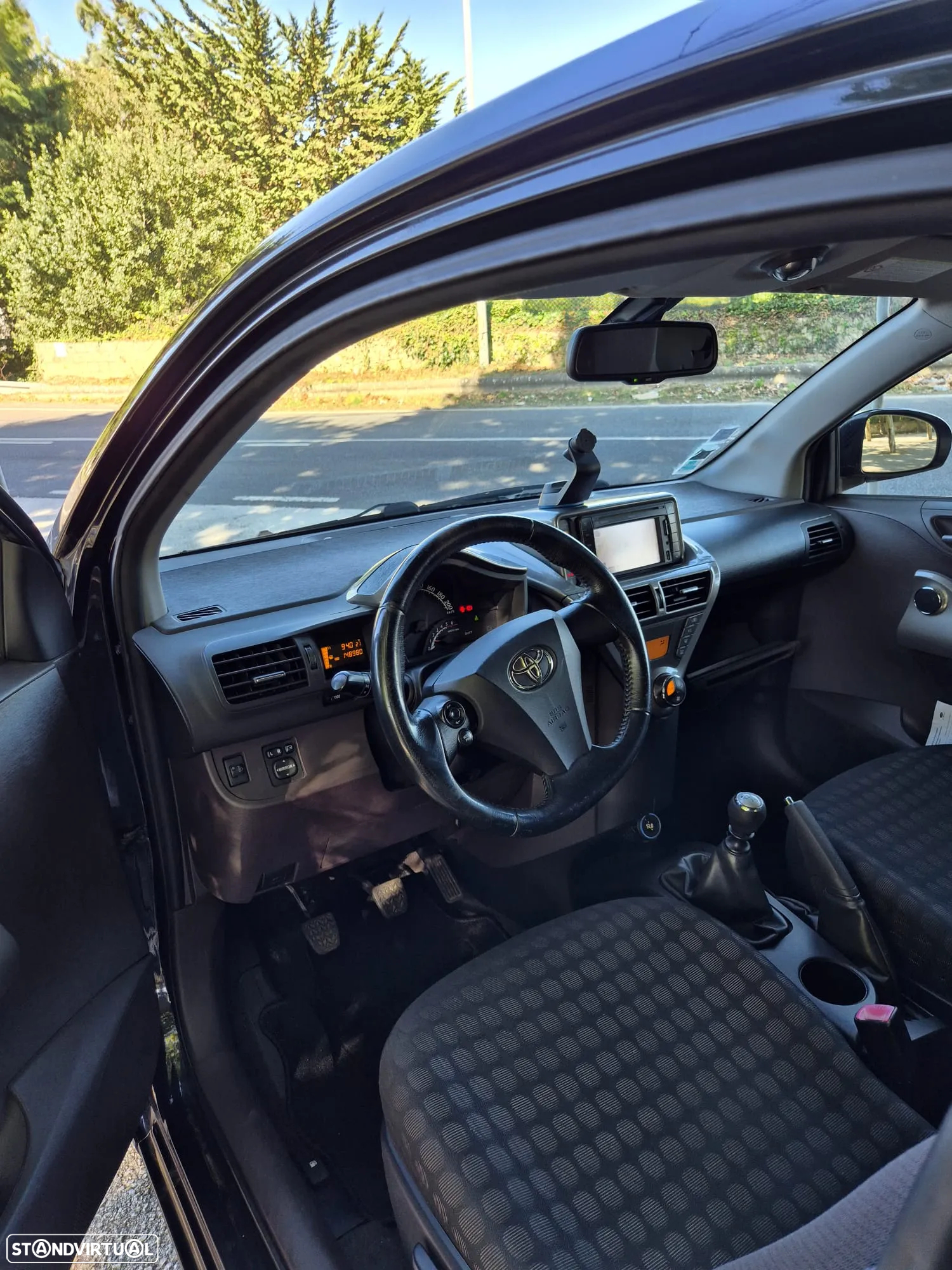 Toyota iQ 1.4 D-4D 2 NAVI+Bluetooth - 15