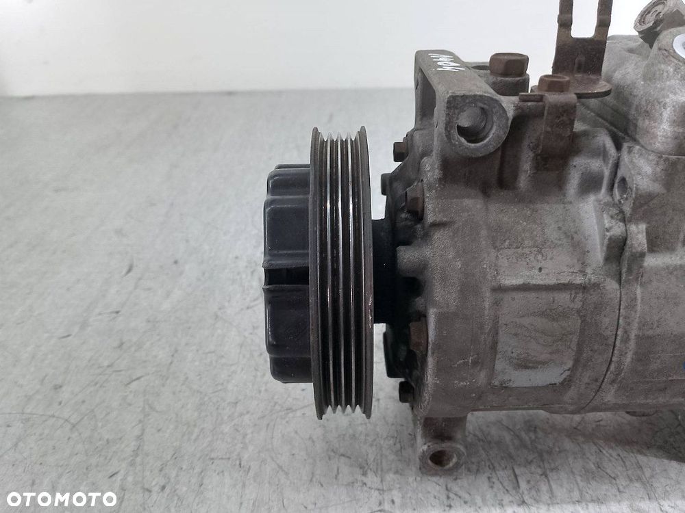 POMPA, SPRĘŻARKA KLIMATYZACJI AUDI A4 B6 2.5 TDI - 7