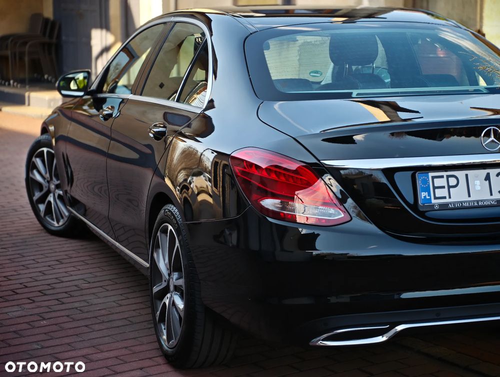 Mercedes-Benz Klasa C 180 7G-TRONIC Avantgarde - 34
