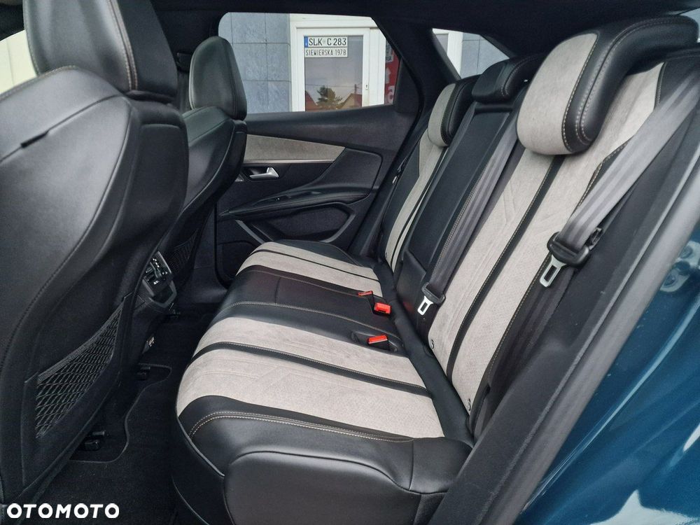 Peugeot 3008 1.6 PureTech HYbrid4 GT S&S EAT8 - 23